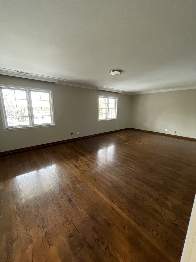 4 N Tower Road, Oak Brook, IL 60523