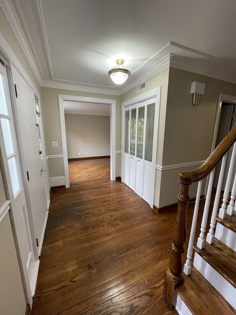 4 N Tower Road, Oak Brook, IL 60523