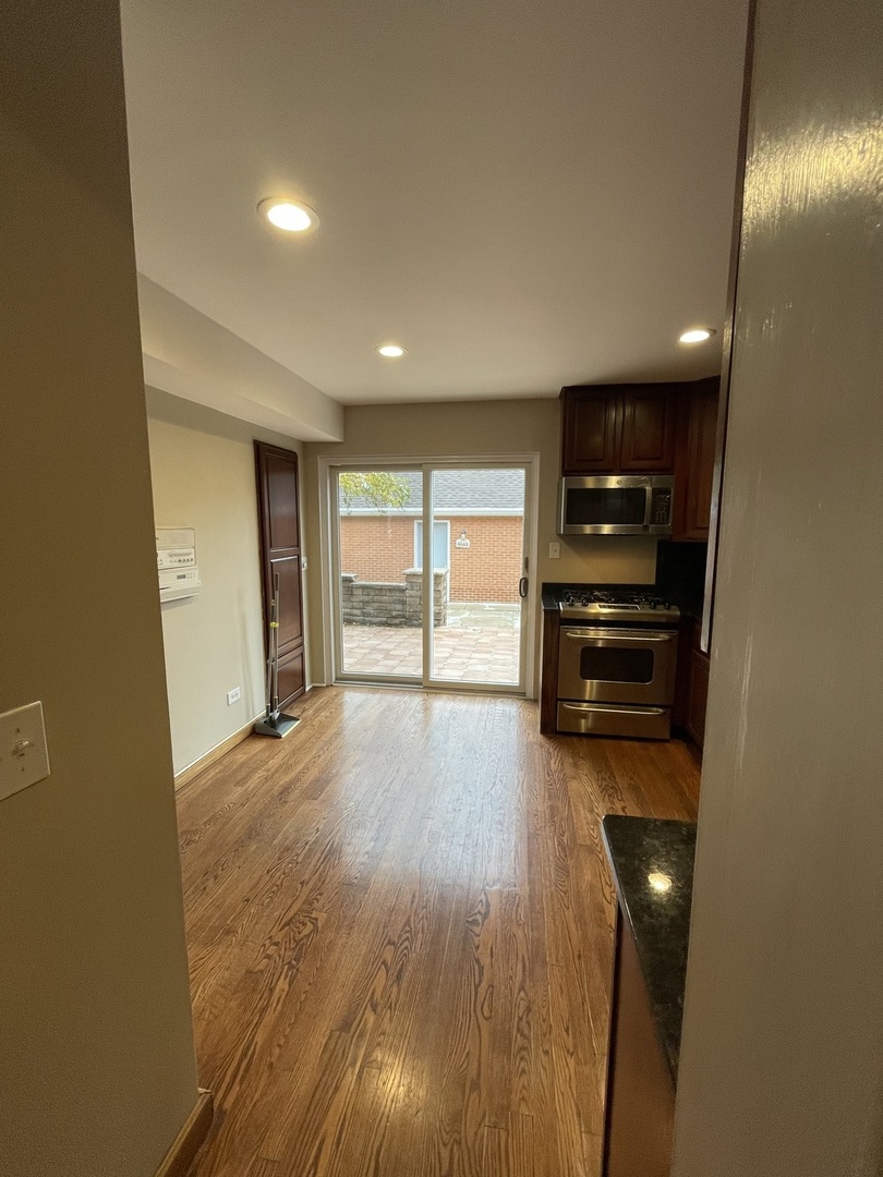 4 N Tower Road, Oak Brook, IL 60523