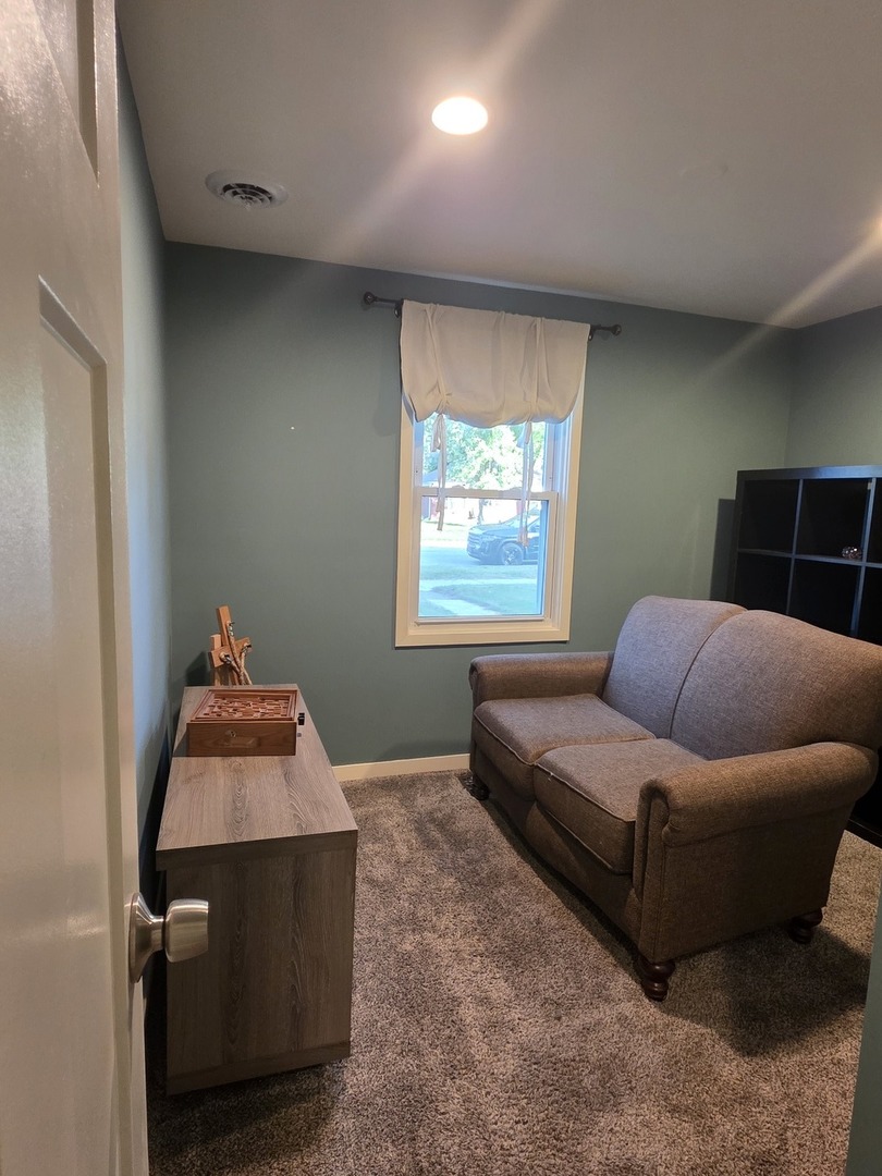 414 N Lindberg Street, Griffith, IN 46319