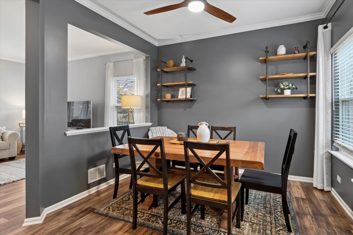 1961 Wilson Creek Circle, Aurora, IL 60503