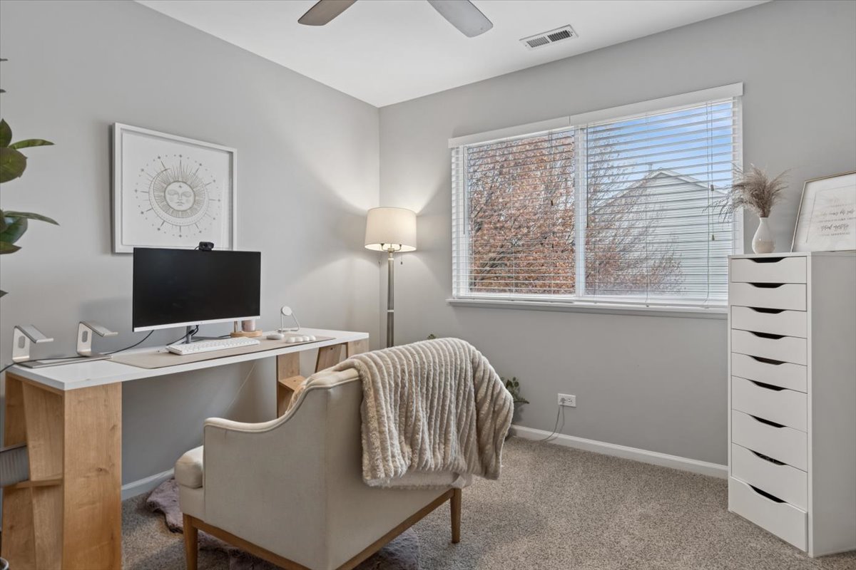 1961 Wilson Creek Circle, Aurora, IL 60503