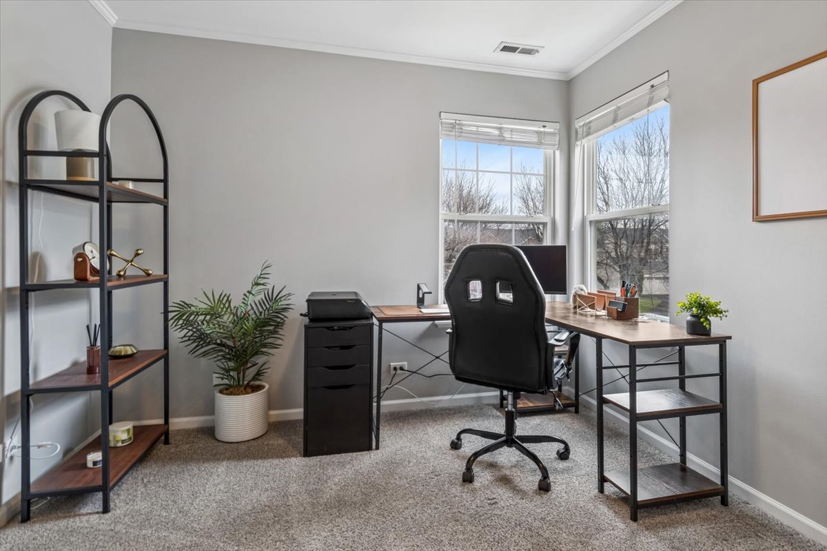 1961 Wilson Creek Circle, Aurora, IL 60503