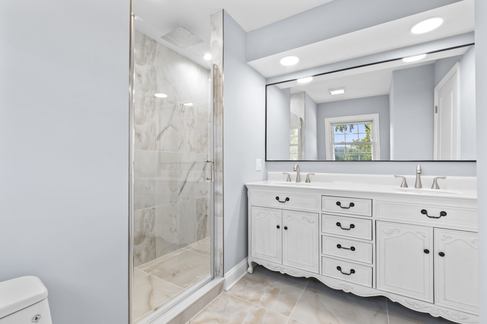 1813 E Wood Lane, Mount Prospect, IL 60056