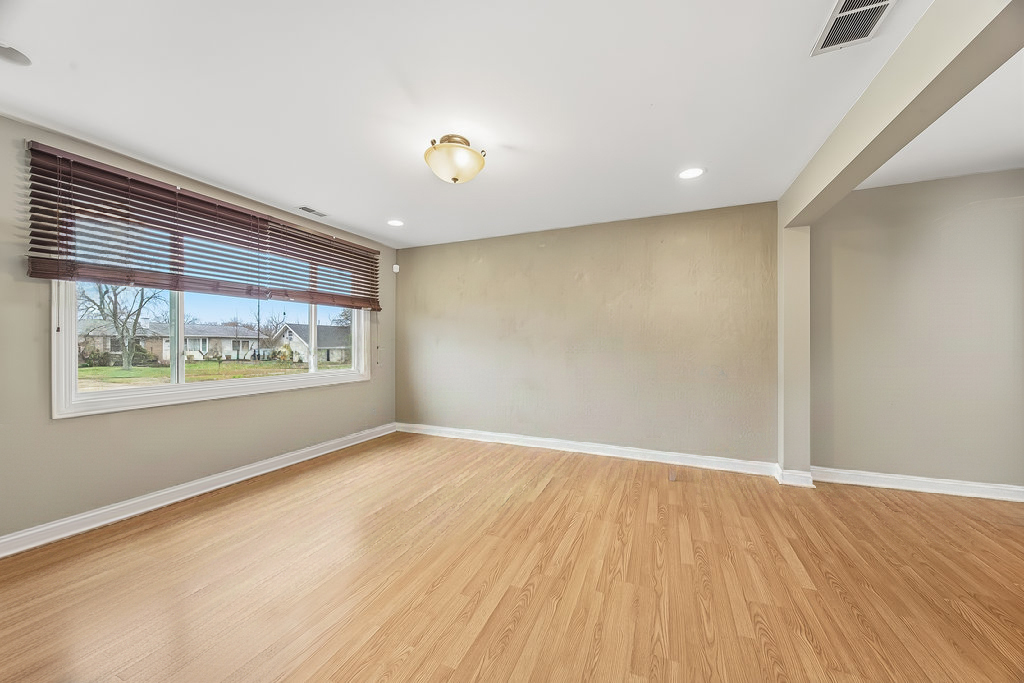 9512 Birch Avenue, Mokena, IL 60448