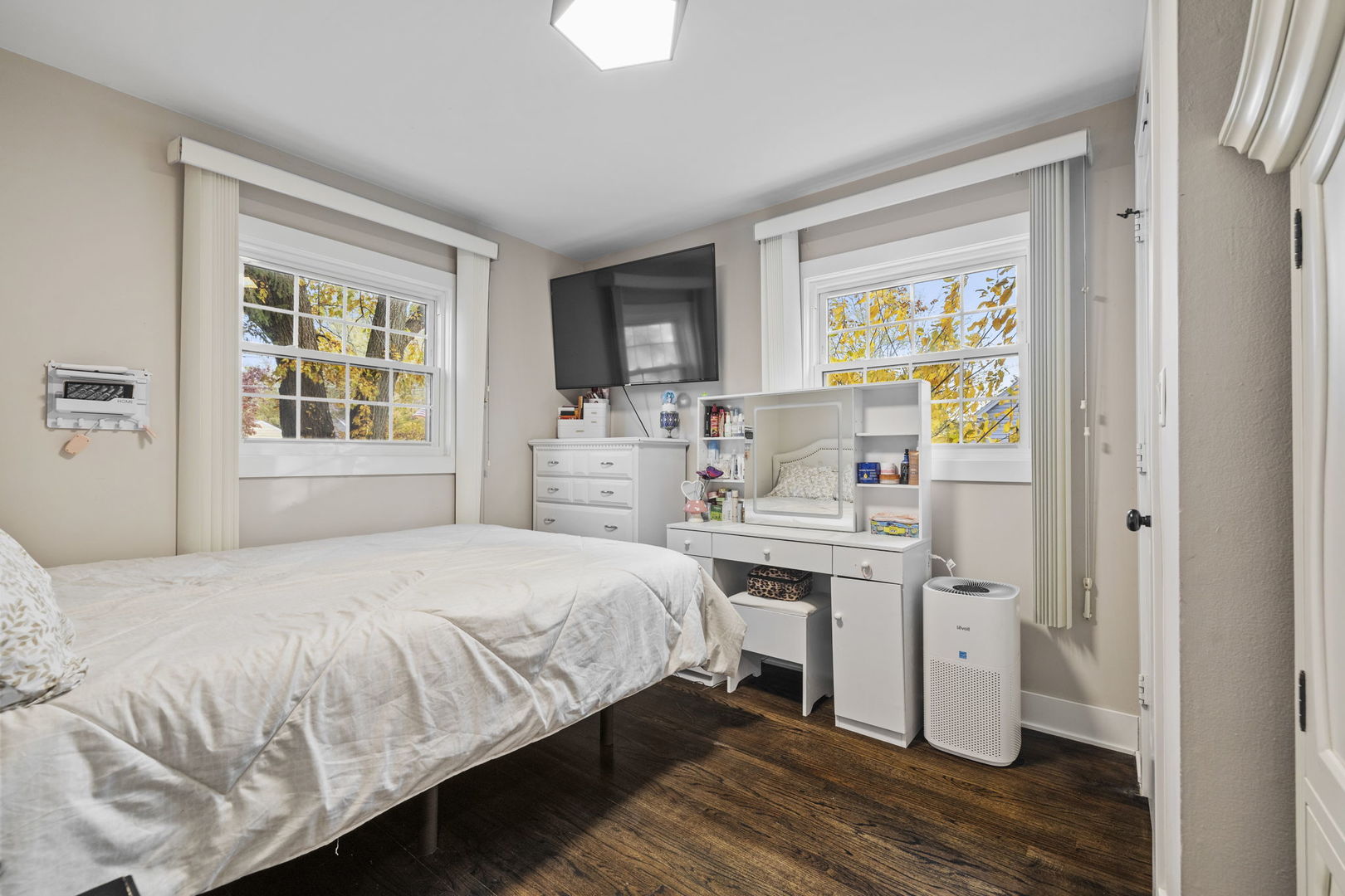 8602 S Oak Park Avenue, Burbank, IL 60459