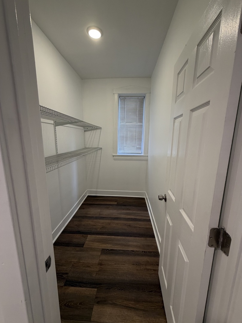 1922 Harvey Avenue #1, Berwyn, IL 60402