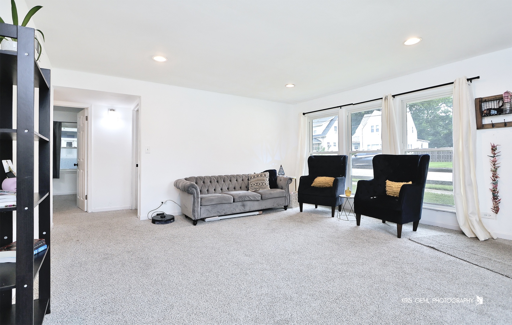 1000 Pine Street, Waukegan, IL 60085