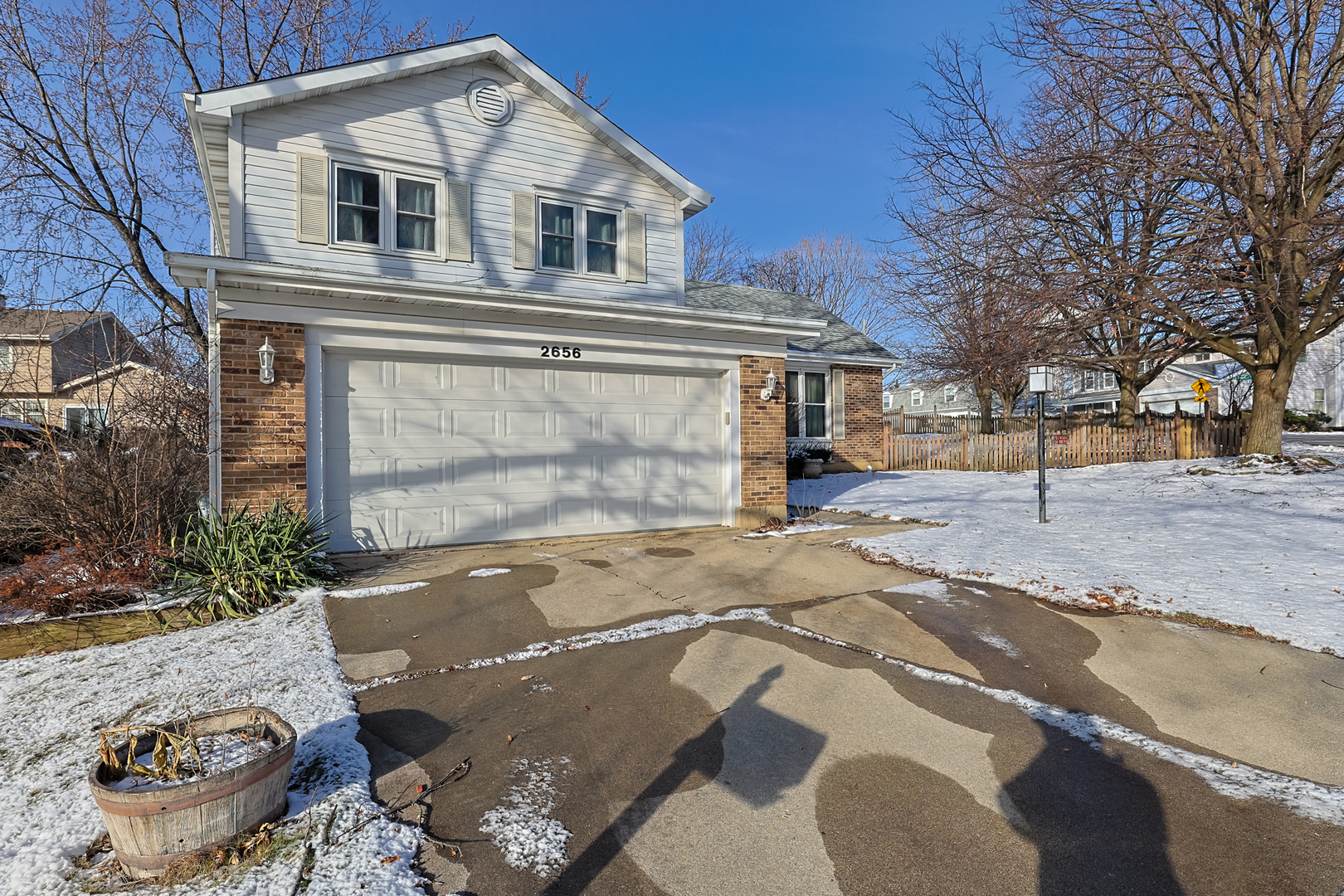 2656 Bloomfield Drive, Lisle, IL 60532