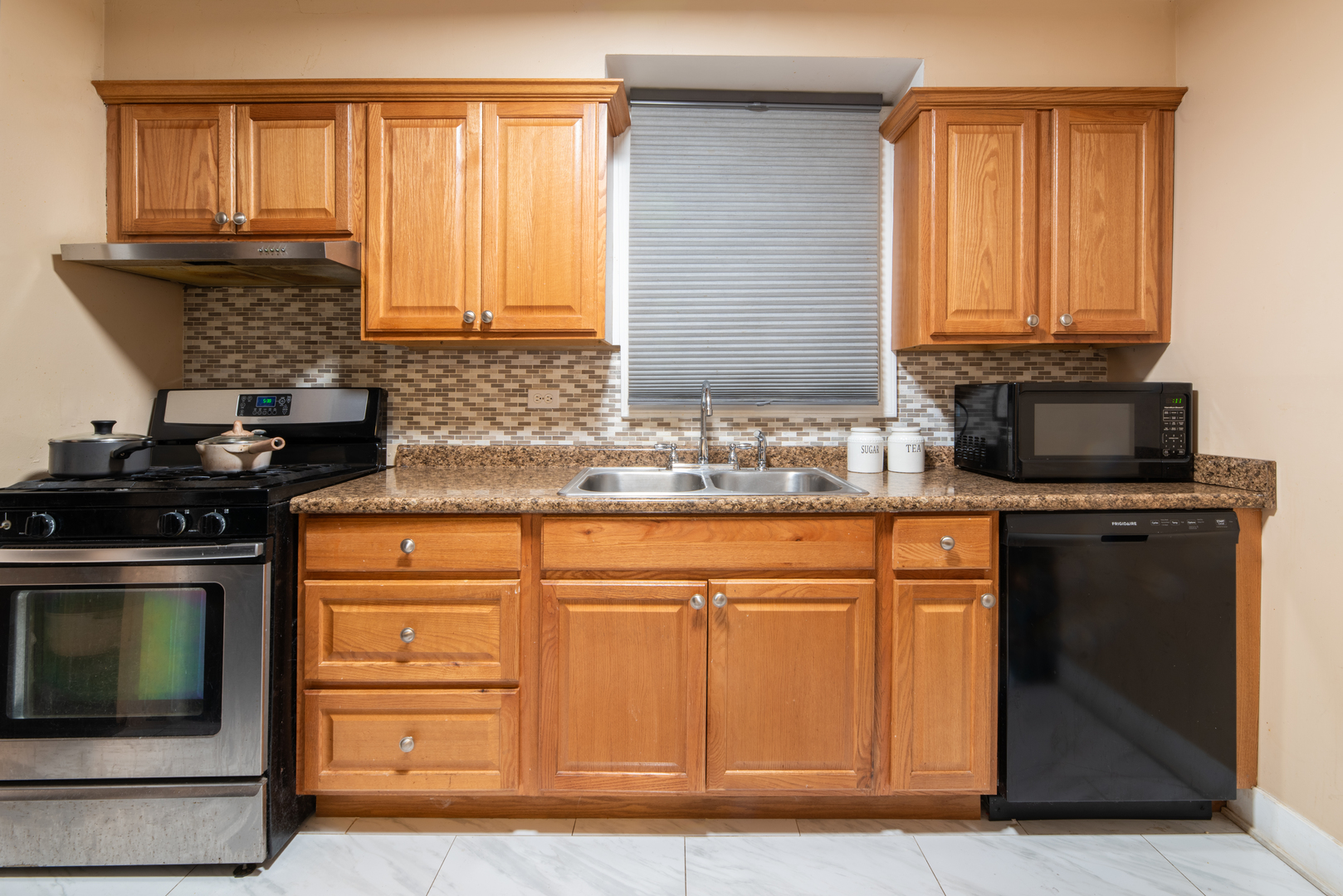 6415 N Drake Avenue #6415, Lincolnwood, IL 60712