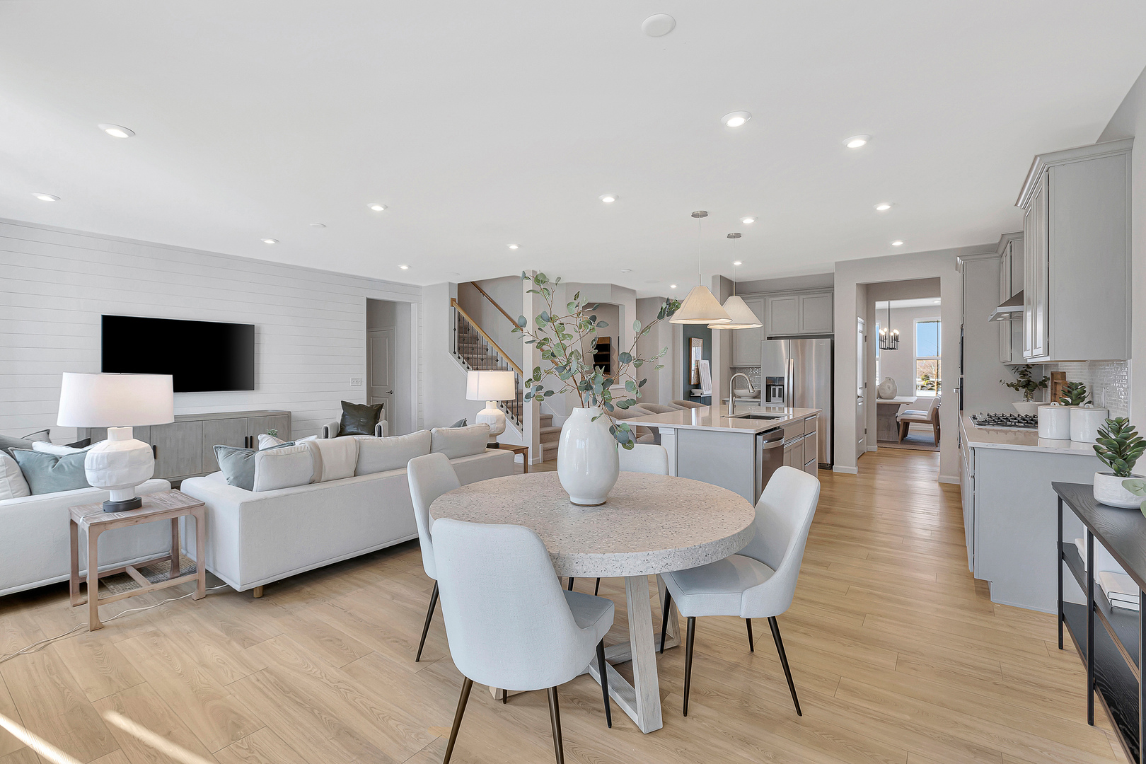 3190 Peyton Circle, Aurora, IL 60503