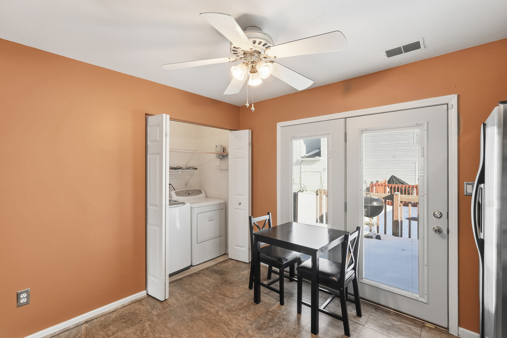 6309 Ellsworth Place, Merrillville, IN 46410