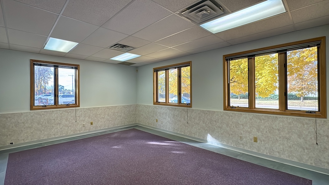 7125 Clinton Road, Loves Park, IL 61111