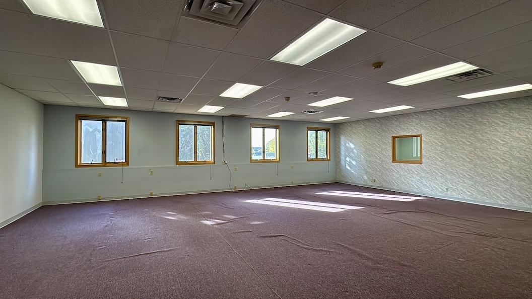 7125 Clinton Road, Loves Park, IL 61111