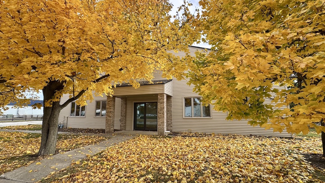 7125 Clinton Road, Loves Park, IL 61111