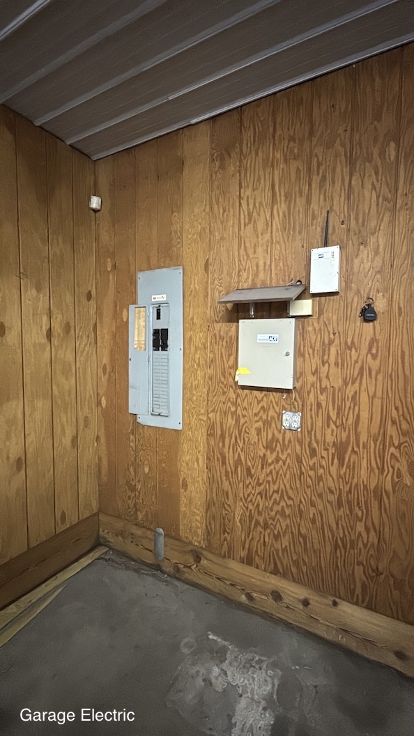 7125 Clinton Road, Loves Park, IL 61111