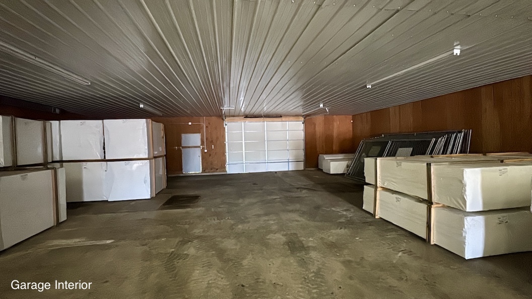 7125 Clinton Road, Loves Park, IL 61111