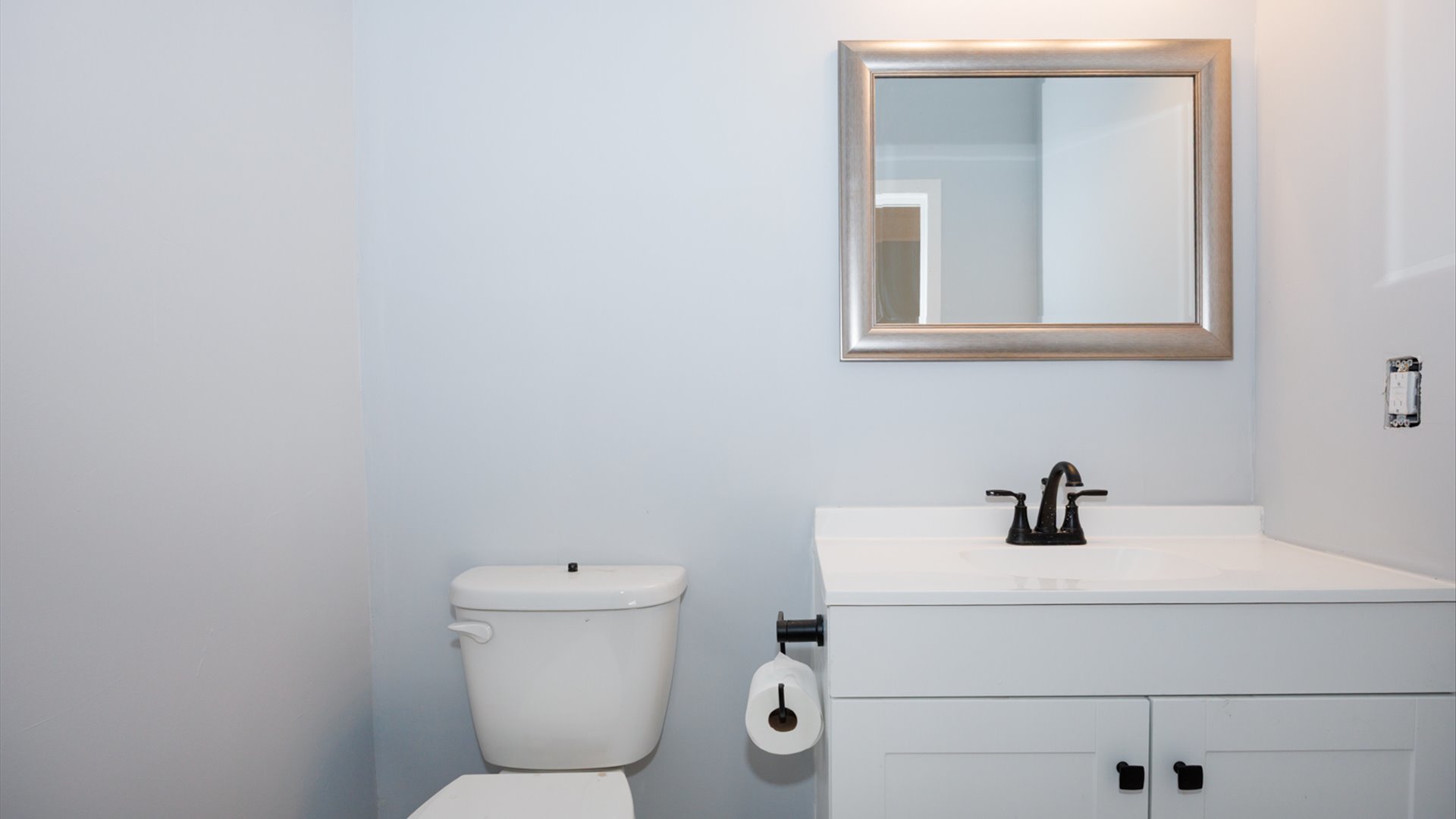 1811 E Lincoln Street, Bloomington, IL 61701