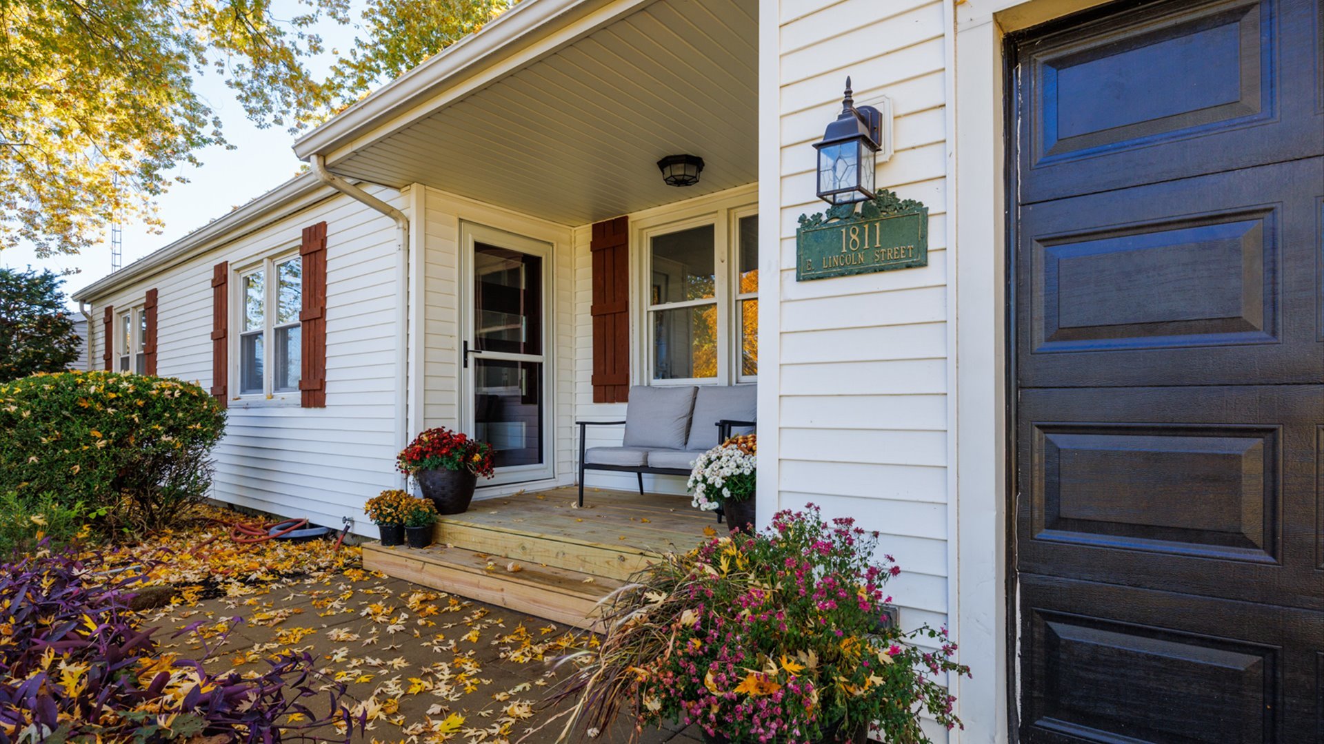 1811 E Lincoln Street, Bloomington, IL 61701