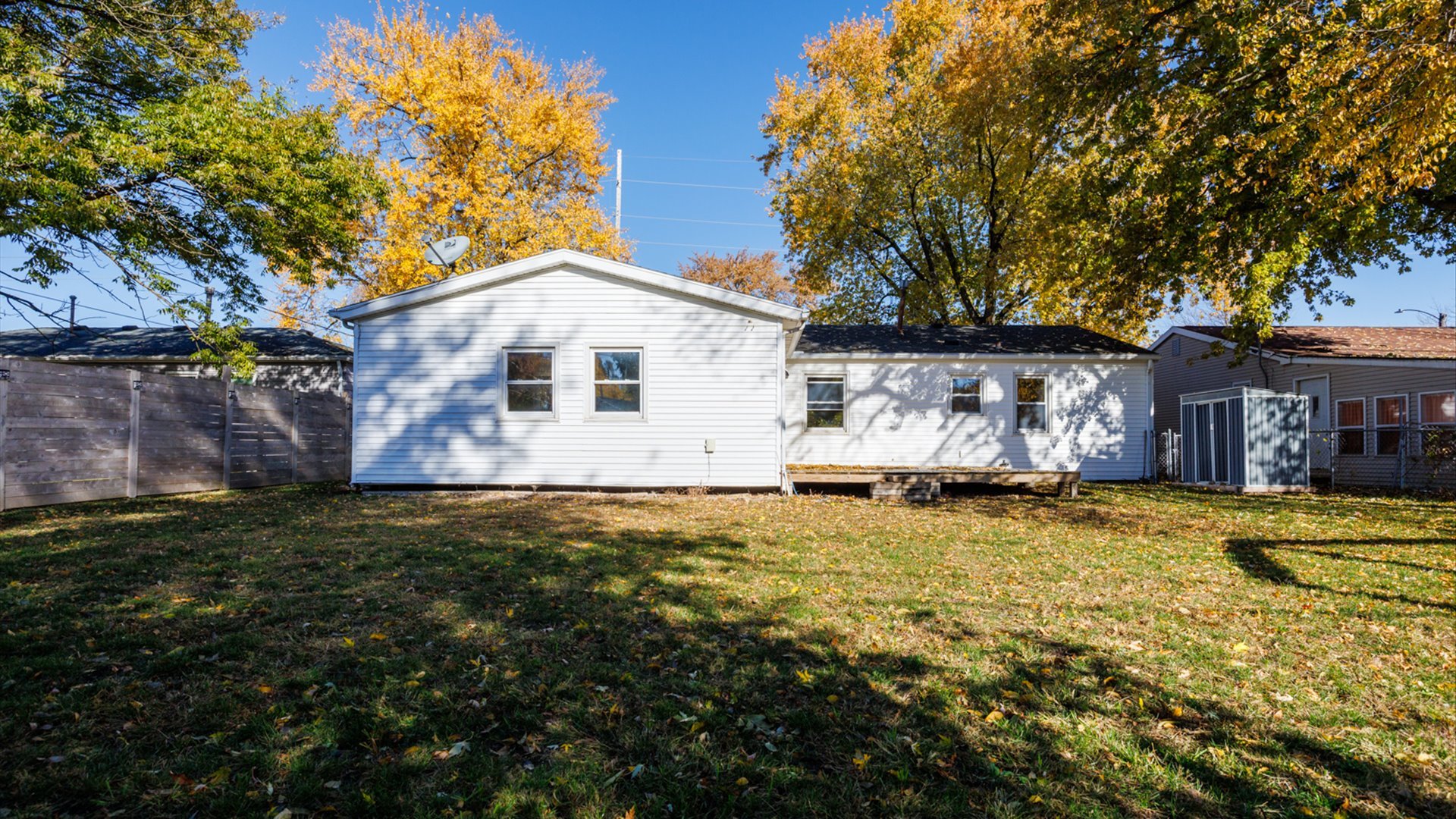 1811 E Lincoln Street, Bloomington, IL 61701