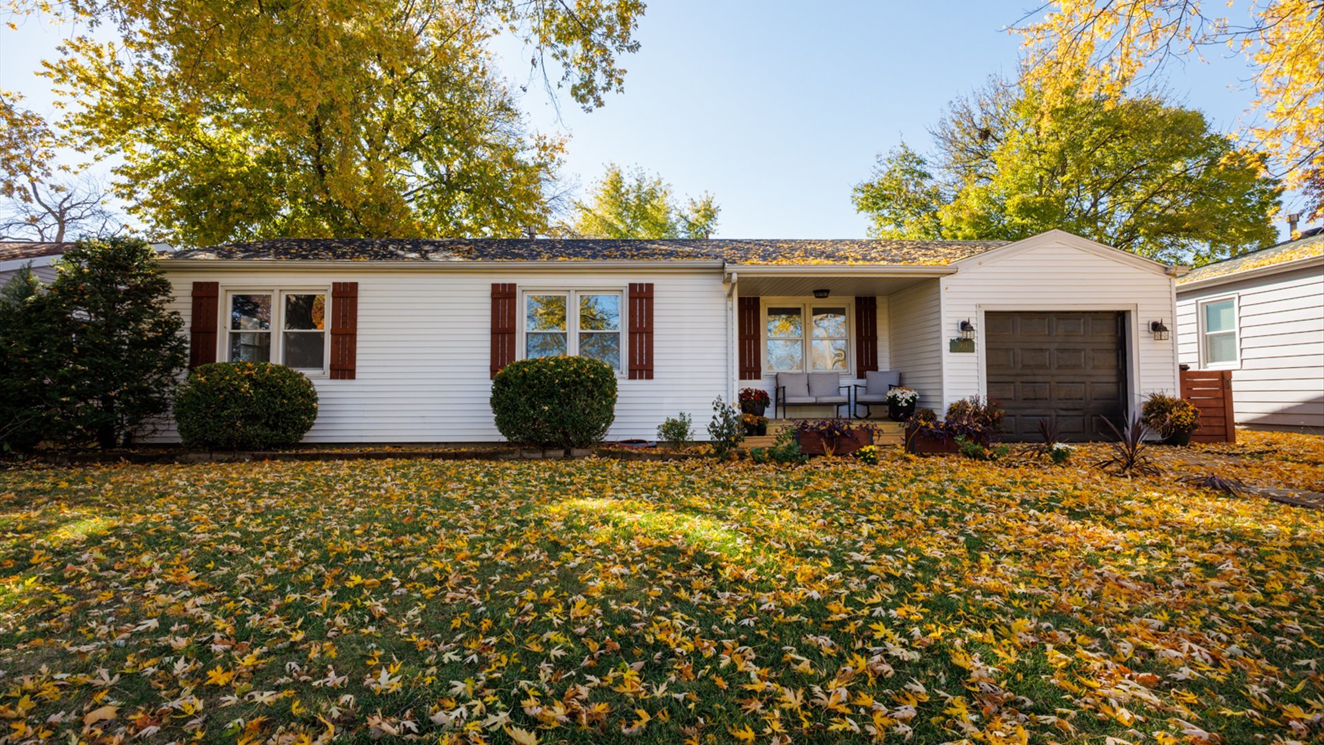 1811 E Lincoln Street, Bloomington, IL 61701