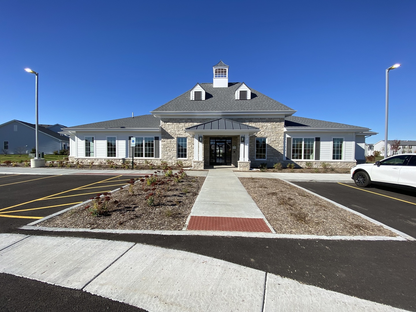 210 Dorset Avenue, Oswego, IL 60543