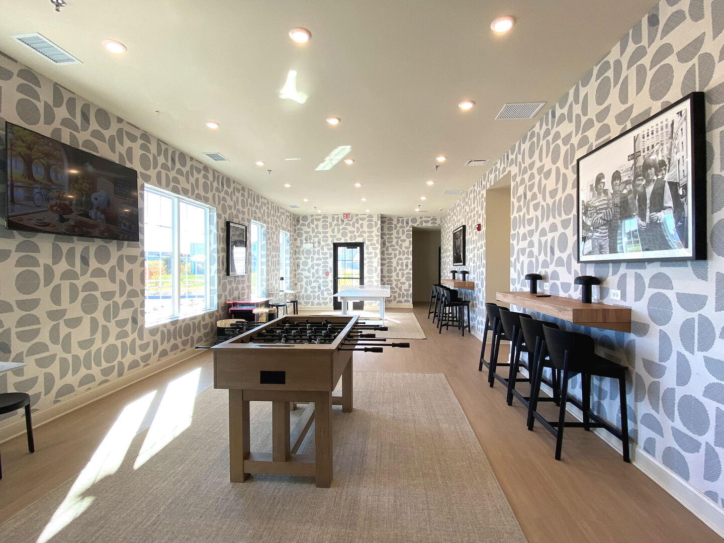 210 Dorset Avenue, Oswego, IL 60543