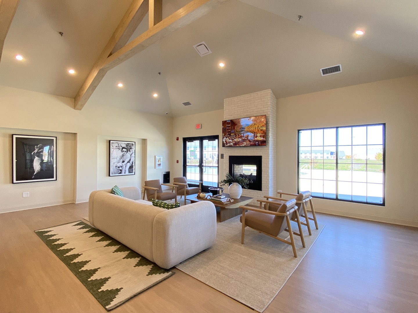 210 Dorset Avenue, Oswego, IL 60543