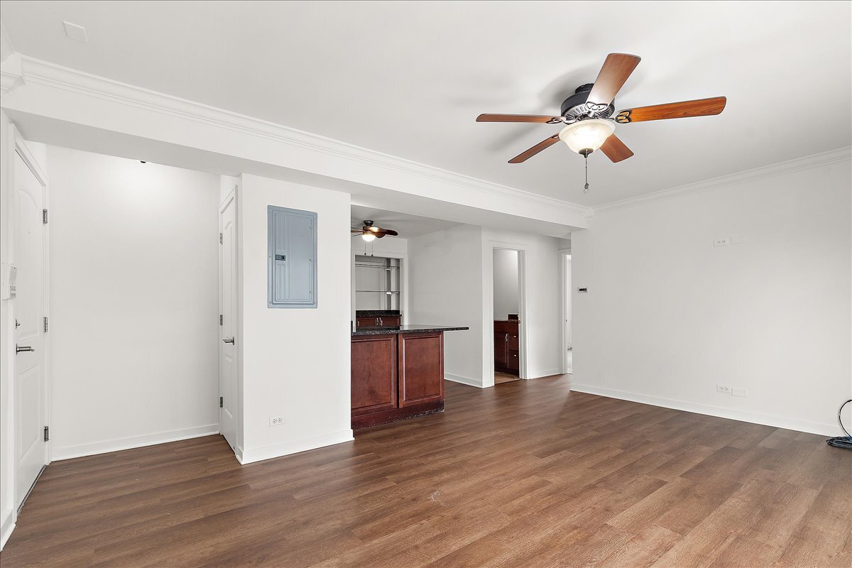 17528 71st Avenue #2D, Tinley Park, IL 60477