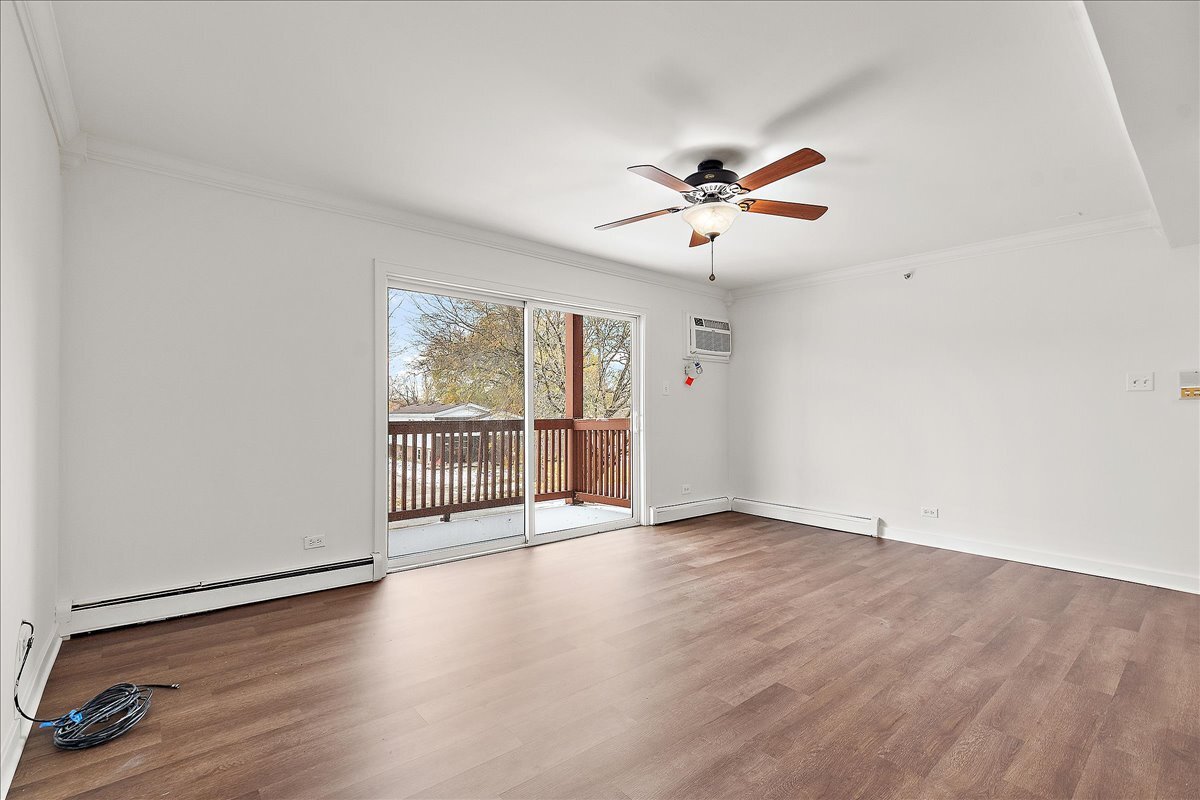 17528 71st Avenue #2D, Tinley Park, IL 60477