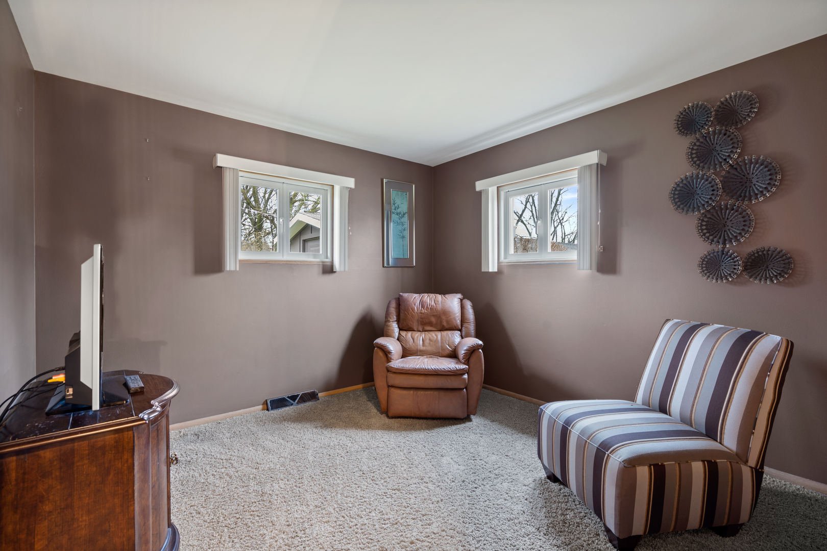 537-541 N Edgelawn Drive #537, Aurora, IL 60506