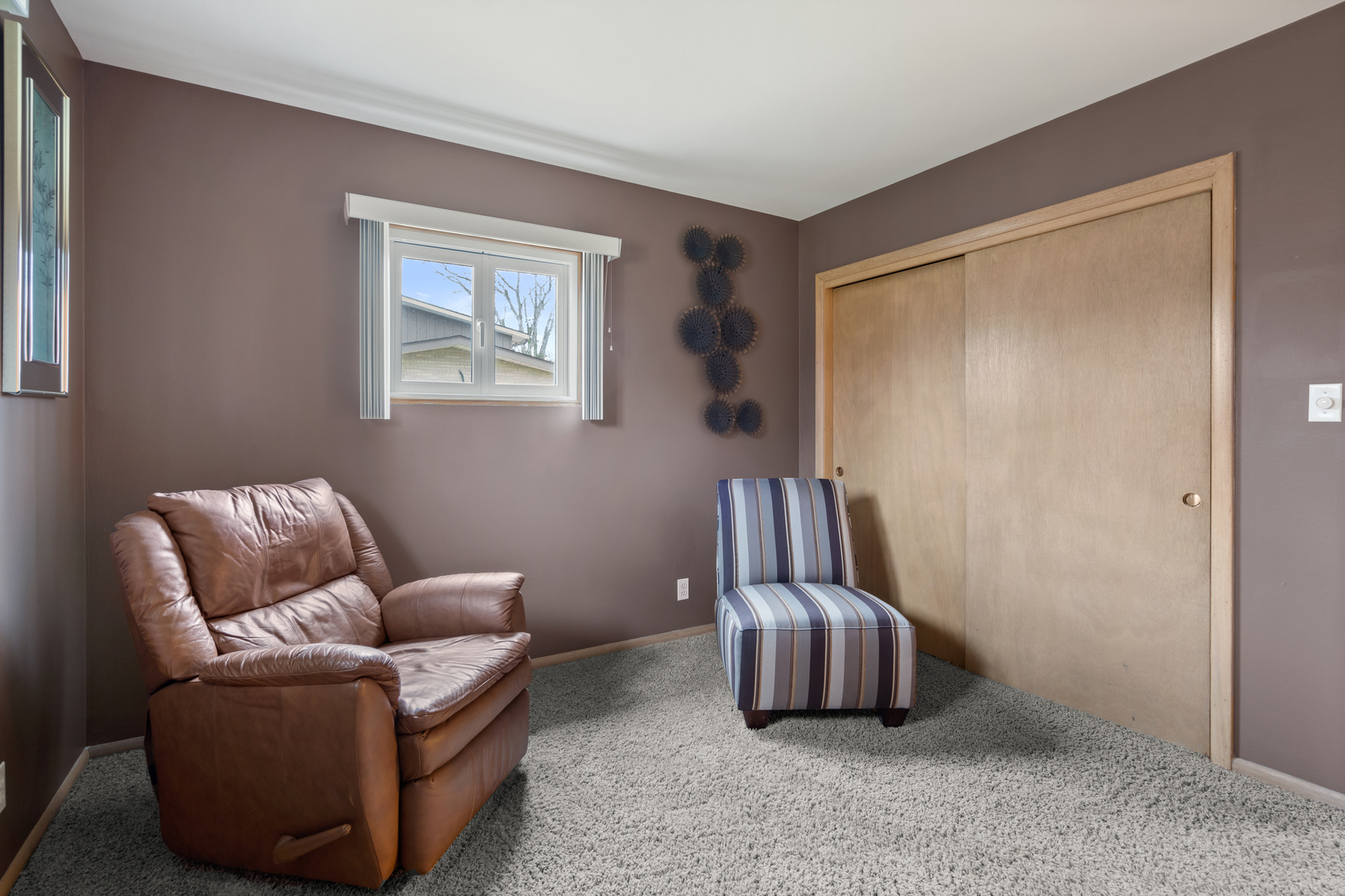 537-541 N Edgelawn Drive #537, Aurora, IL 60506