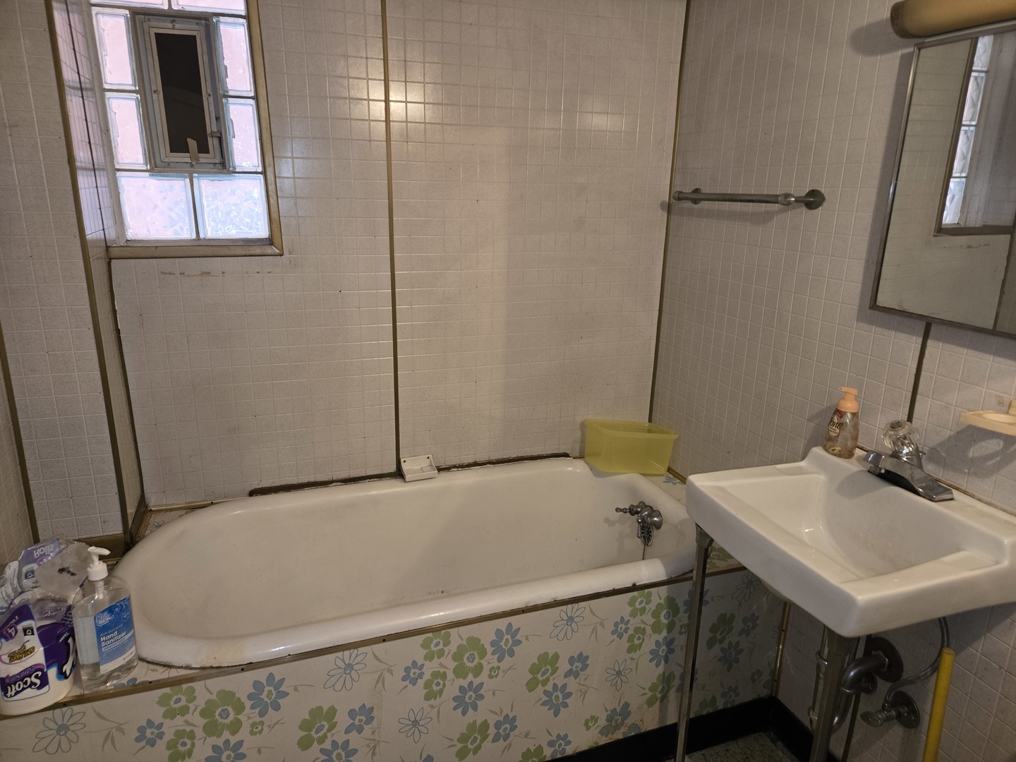 3720 S Hermitage Avenue, Chicago, IL 60609