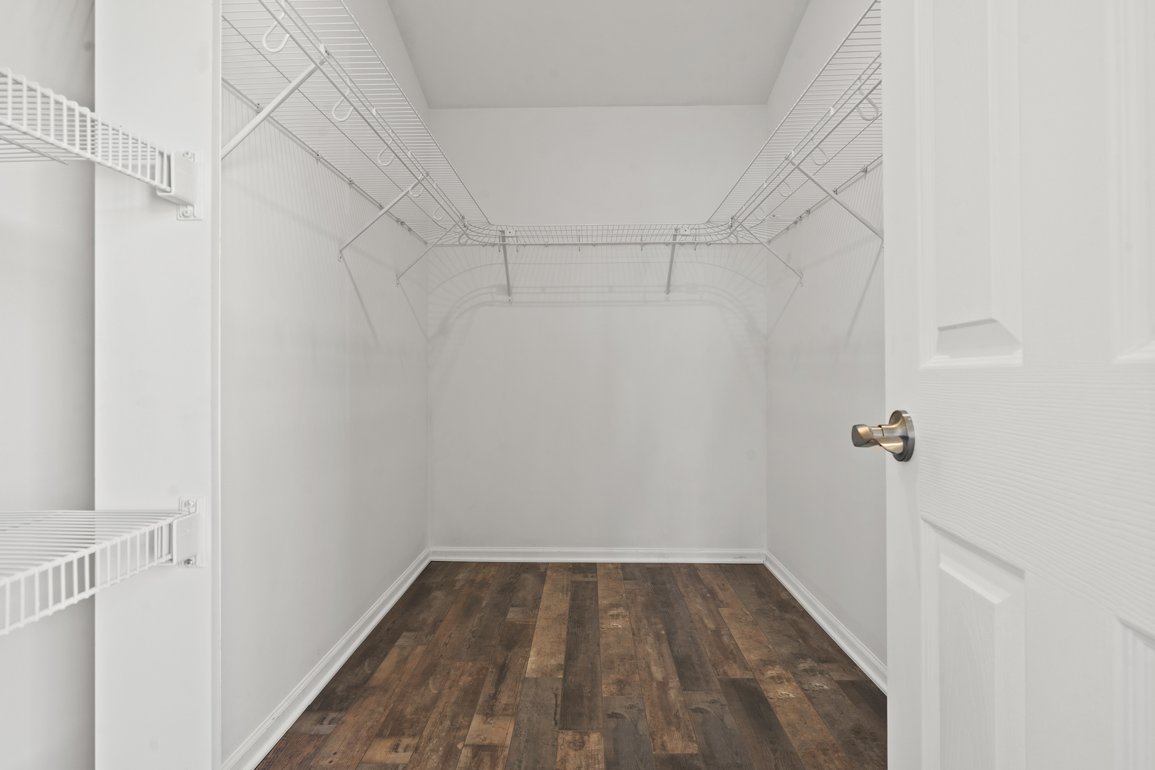 32804 Bending Creek, McHenry, IL 60051