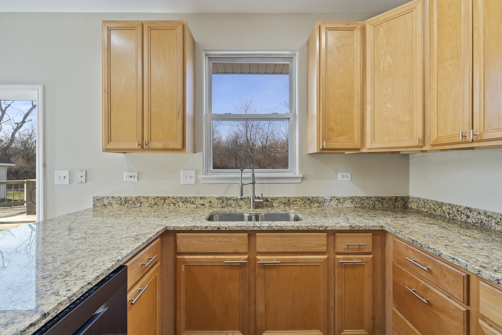 32804 Bending Creek, McHenry, IL 60051