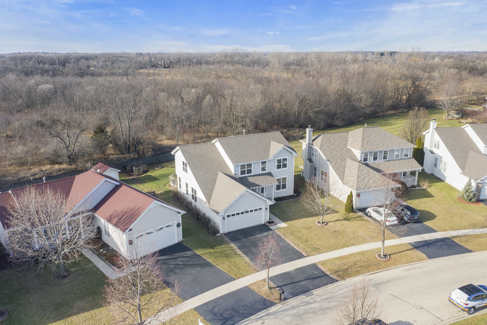 32804 Bending Creek, McHenry, IL 60051