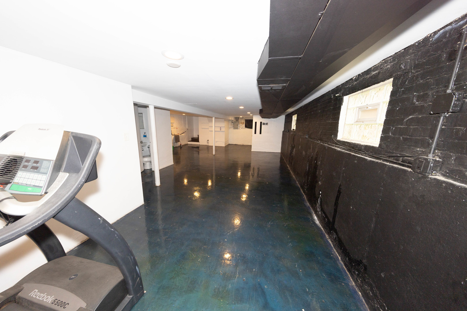 2718 East Avenue, Berwyn, IL 60402