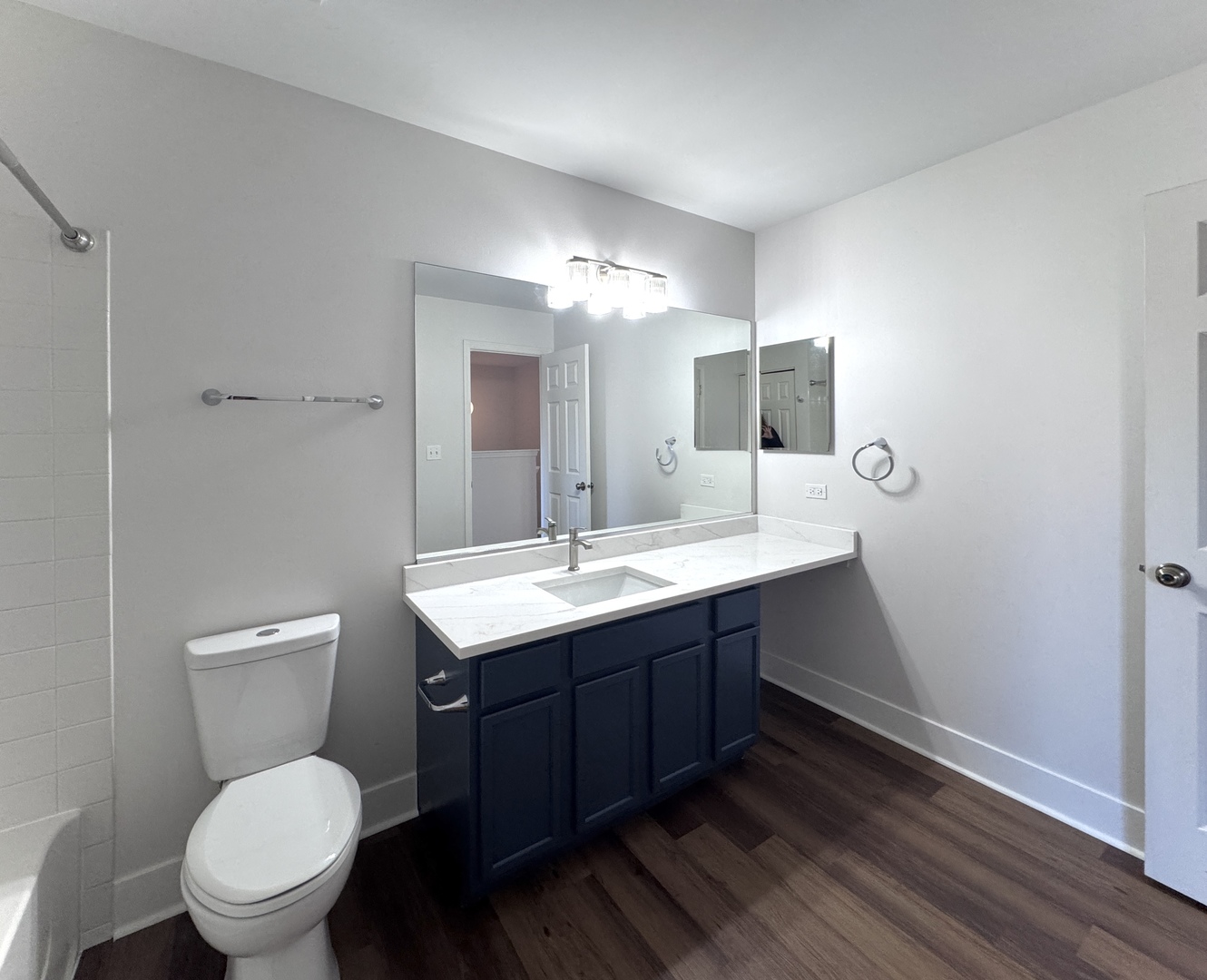 2406 Sheehan Drive, Naperville, IL 60564