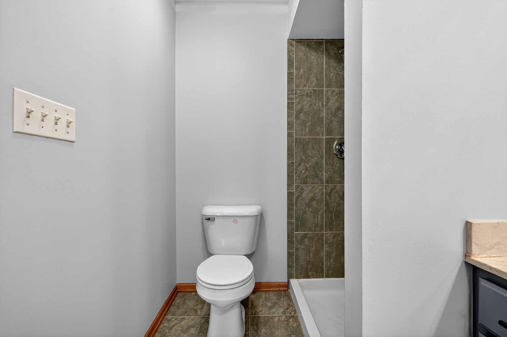 7912 W 105th Street, Palos Hills, IL 60465