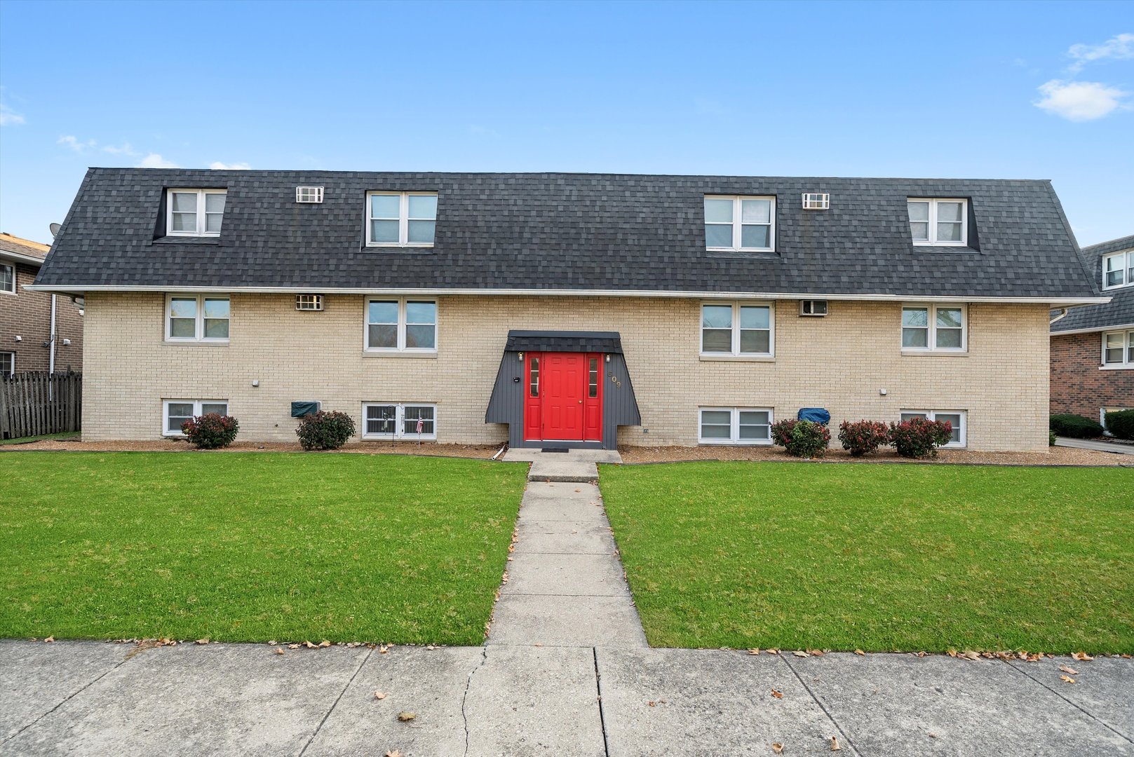 609 E 3rd Street #5, Lockport, IL 60441