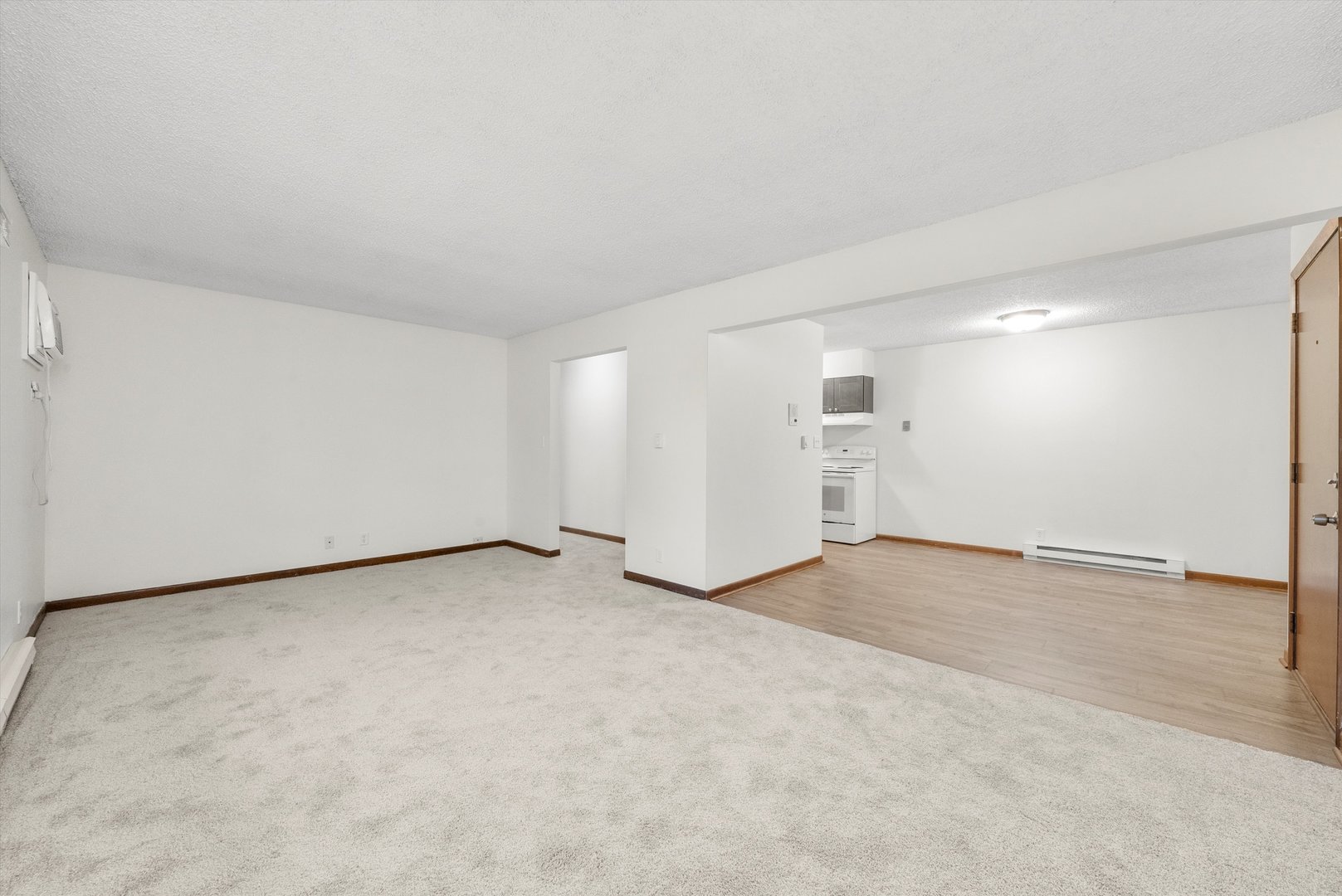 609 E 3rd Street #5, Lockport, IL 60441