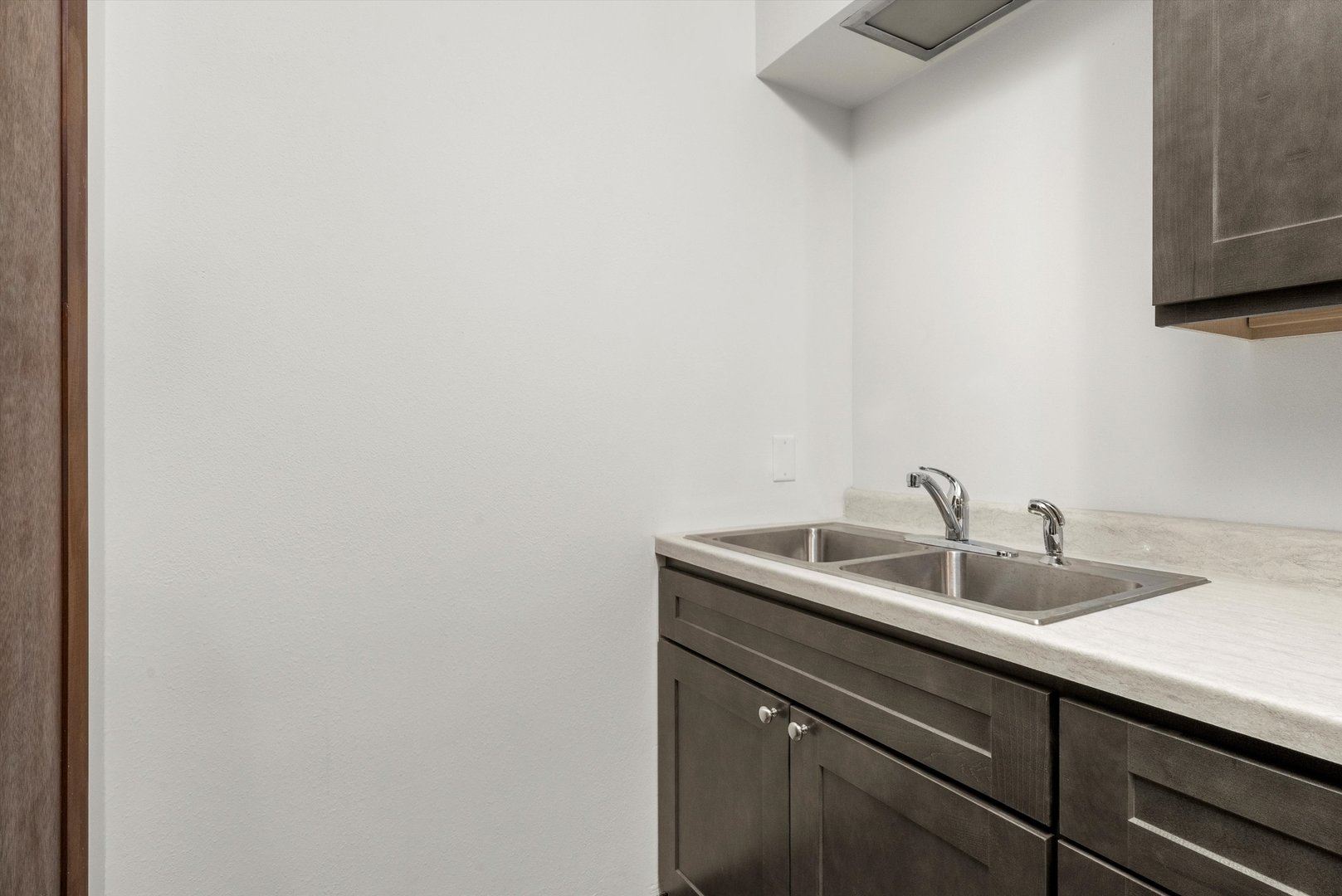 609 E 3rd Street #5, Lockport, IL 60441