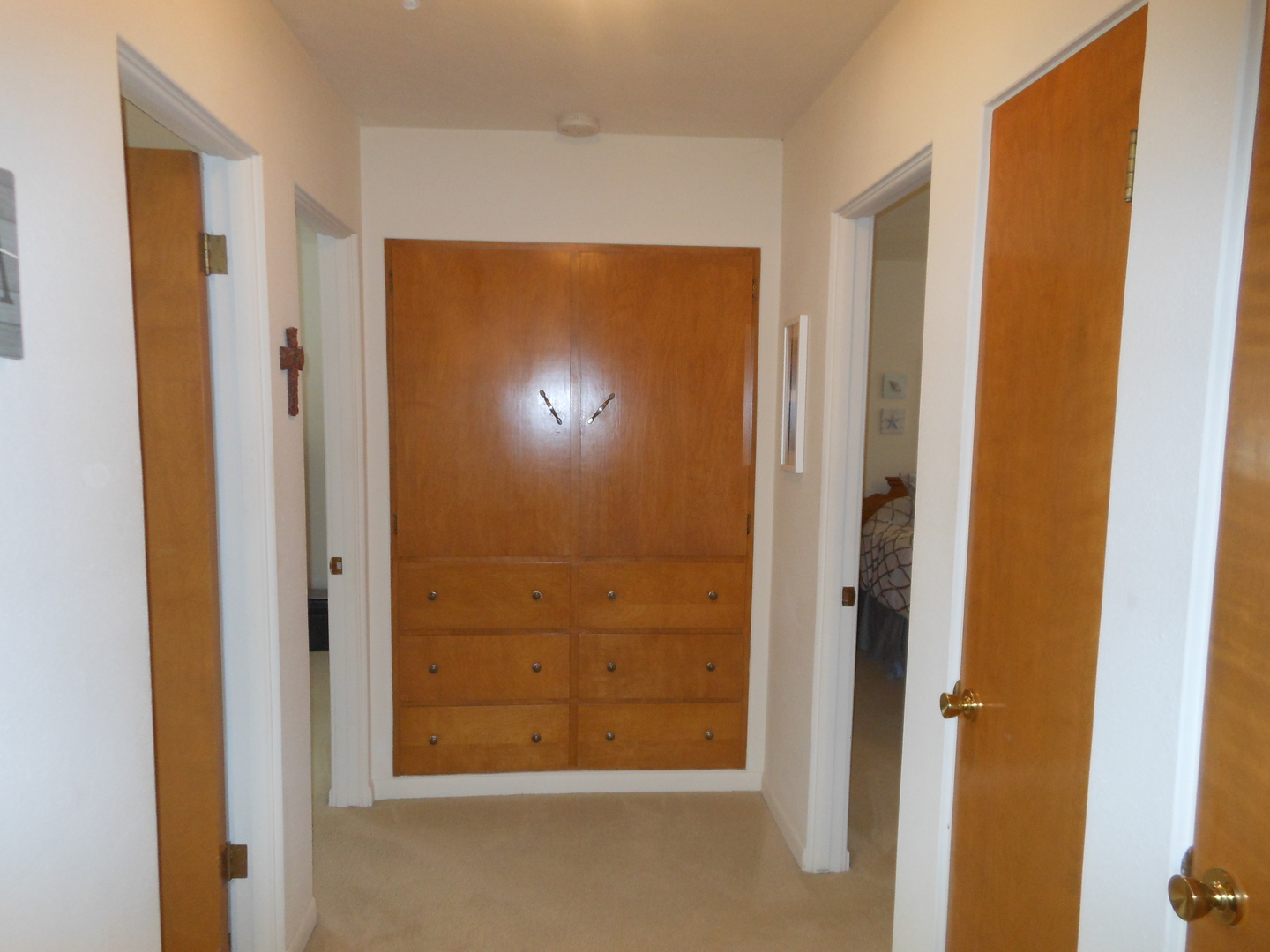 1616 Heiden Avenue, Crest Hill, IL 60403