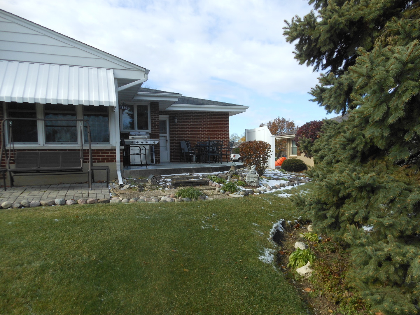 1616 Heiden Avenue, Crest Hill, IL 60403