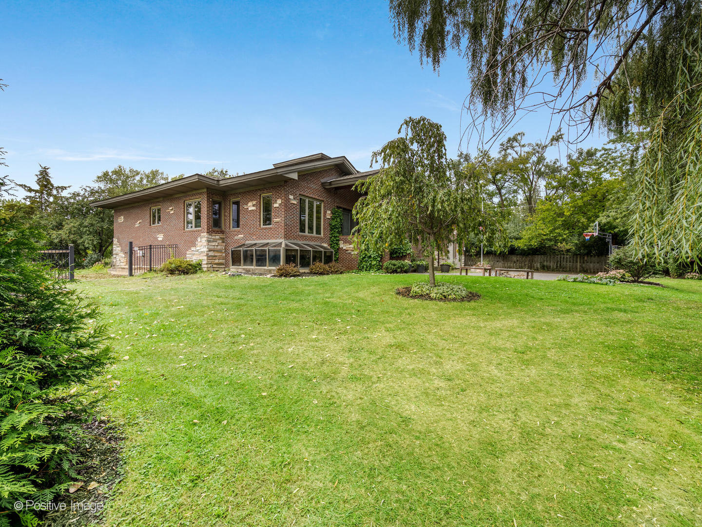 4218 Florence Avenue, Downers Grove, IL 60515