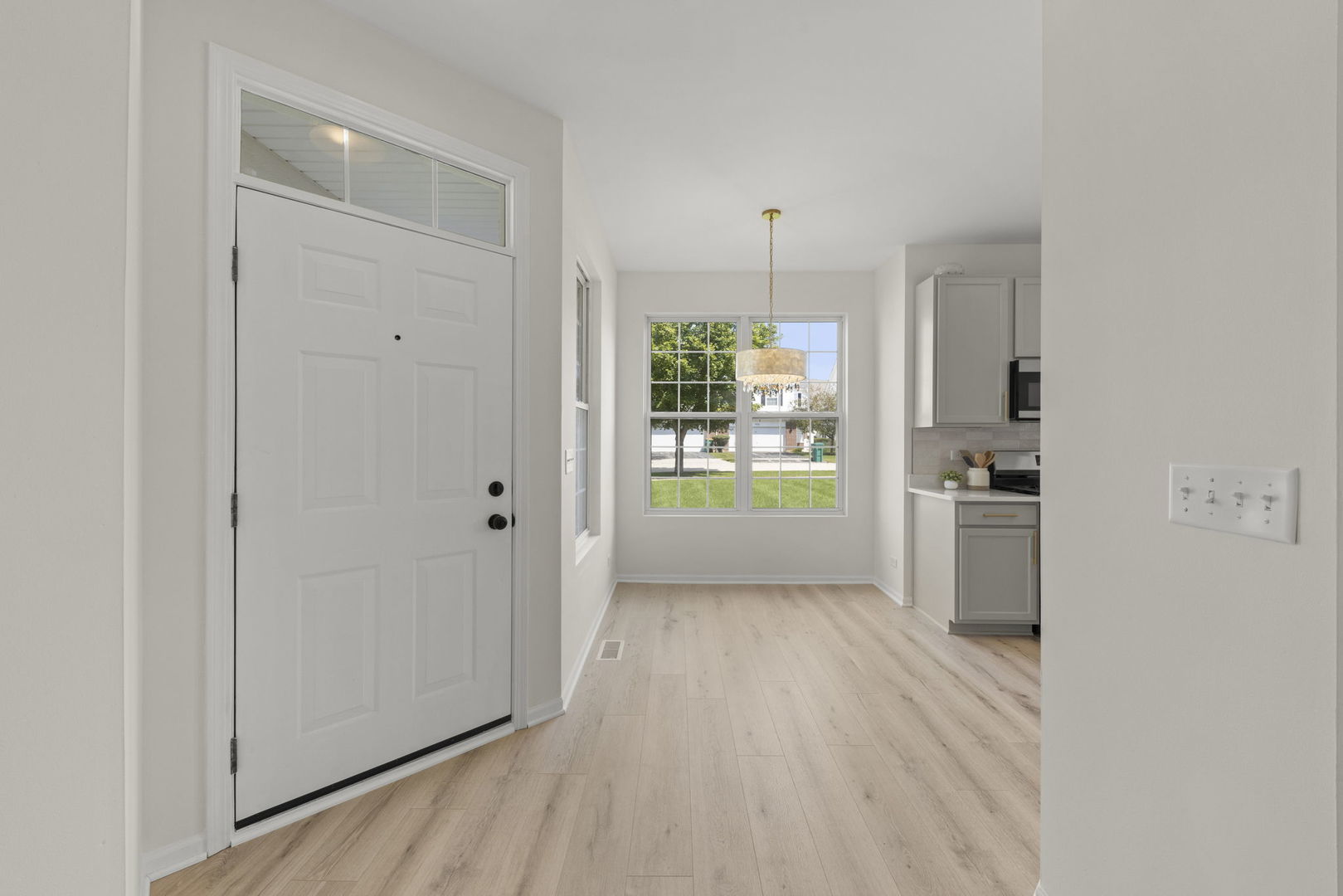 911 Bluebell Circle, Joliet, IL 60431