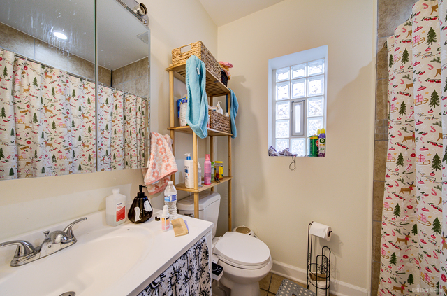 1446 S 50th Avenue #B, Cicero, IL 60804