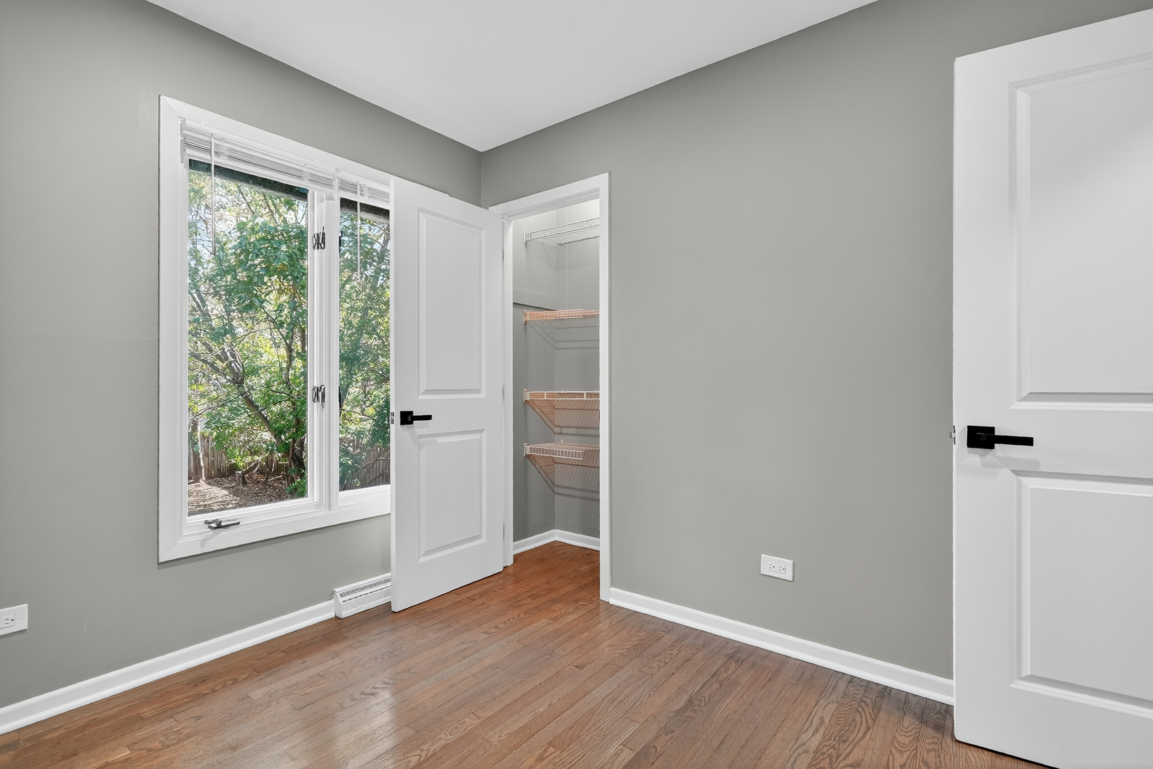 1245 WINAKI Trail, Algonquin, IL 60102