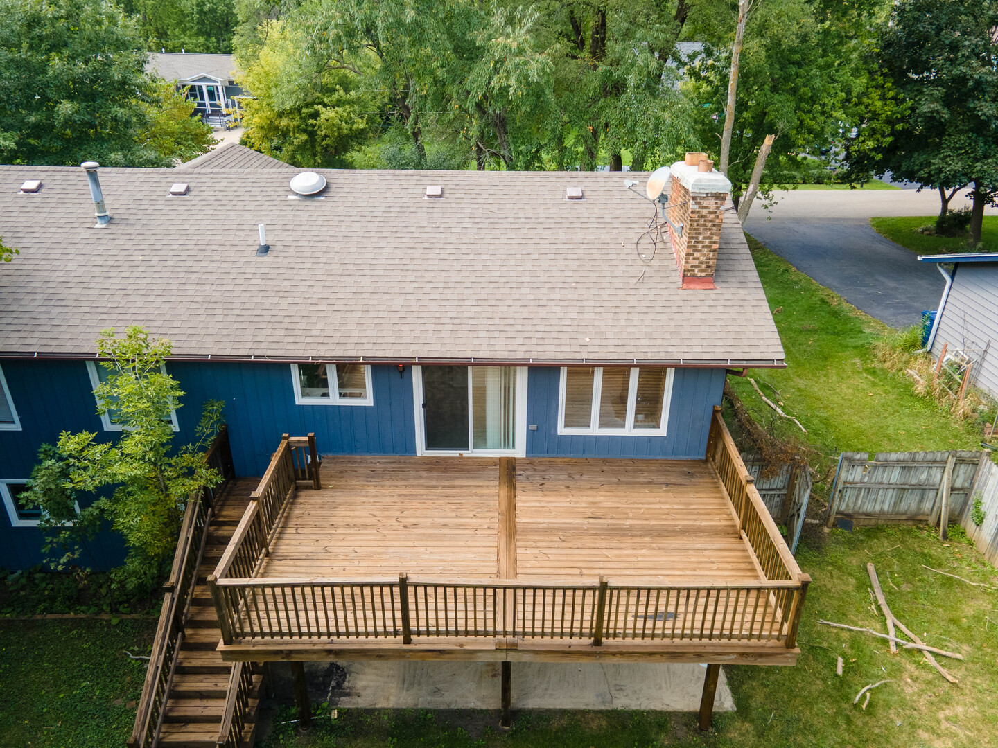 1245 WINAKI Trail, Algonquin, IL 60102