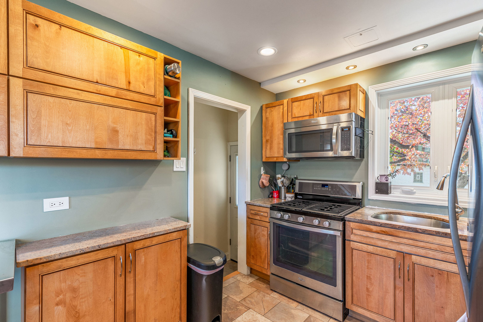 2428 Clarke Street, River Grove, IL 60171